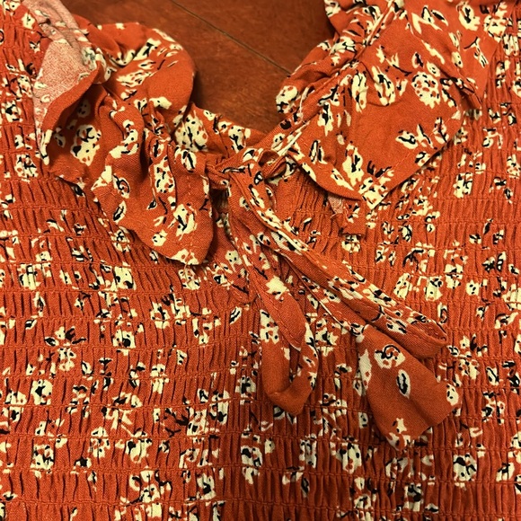 Bodycon stretchy ruffle dress - Picture 8 of 8